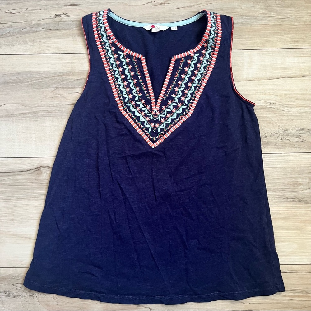 Women’s Biden Navy Embroidered Sleeveless Top 100% cotton size 4